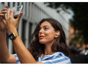 Perfectly Fitting In-Ears & Eartips For Optimum Sound image