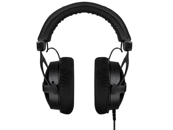 beyerdynamic DT 770 Pro Closed Dynamic Headphones 80 Ohm Limited Edition in  Black