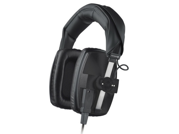 beyerdynamic DT 100 in Black Closed Back Studio Headphone (400 Ohm) - B-Stock