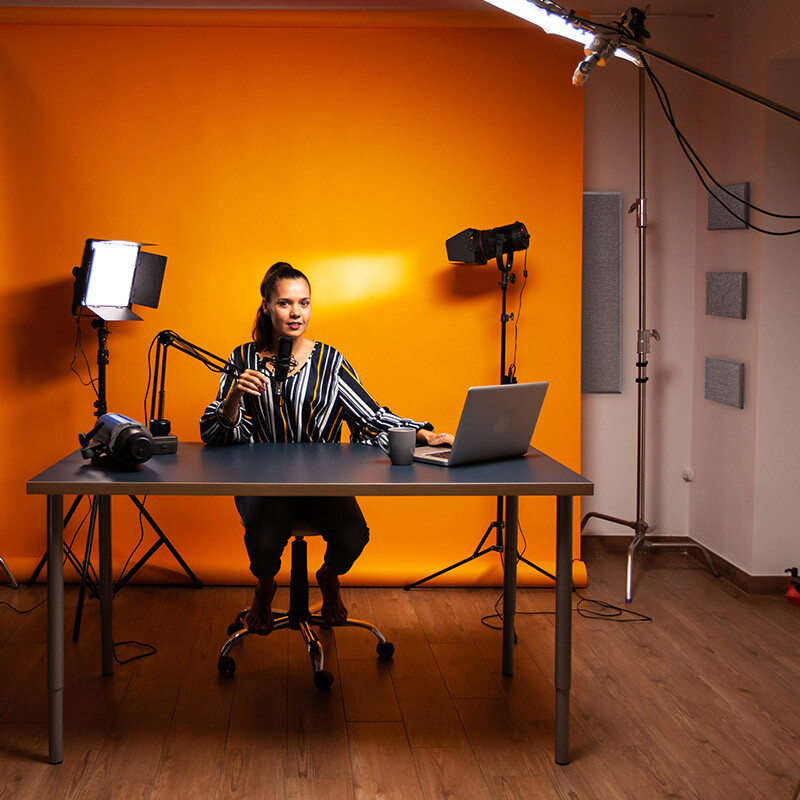 STUDIO & PODCASTING image